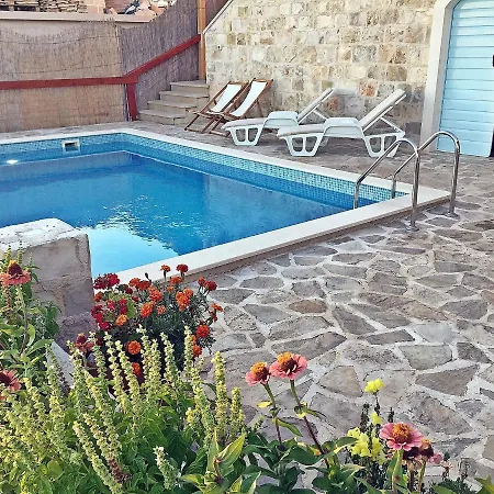 Juraj By Interhome بيت للعطل
