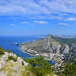 Holiday Juraj * Jesenice (Split-Dalmatia)